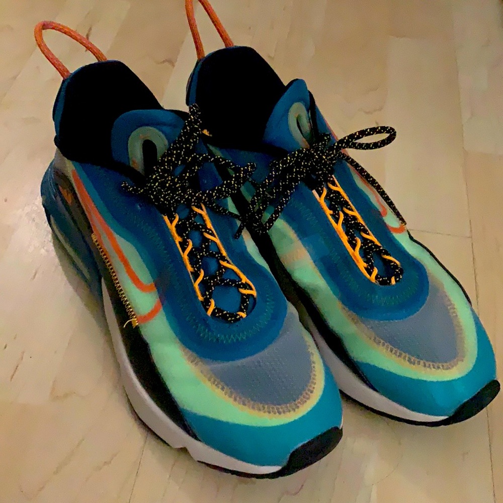 Nike Men’s Air Max 2090
